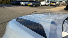 Land Rover Defender 3.0 D250 X-Dynamic S 110 5dr Auto Diesel Estate